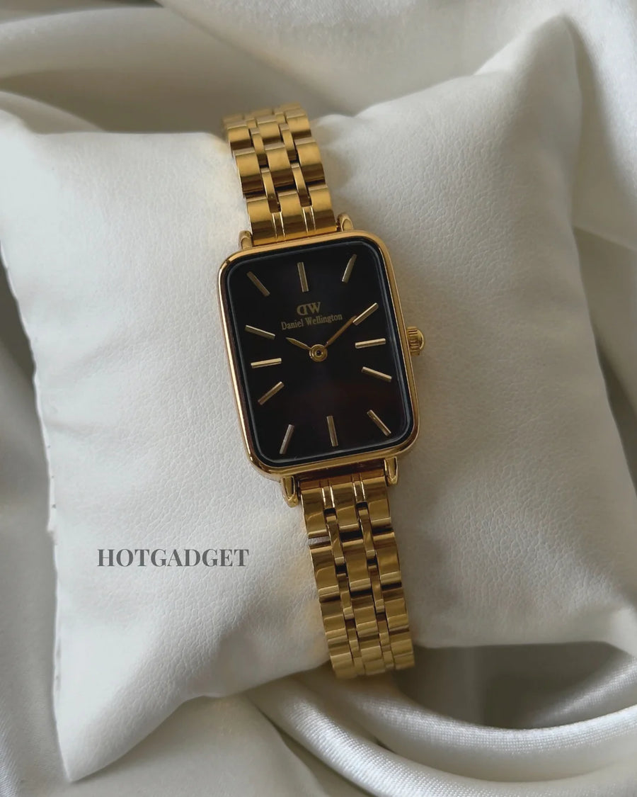 DW Quadro (Analog Watch)